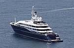 All the passengers of the yacht are expected to be transferred to the port of Milos